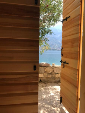 Prcanj Beach Villa